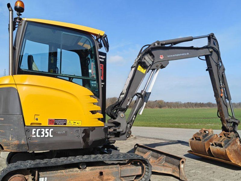 Volvo EC35C