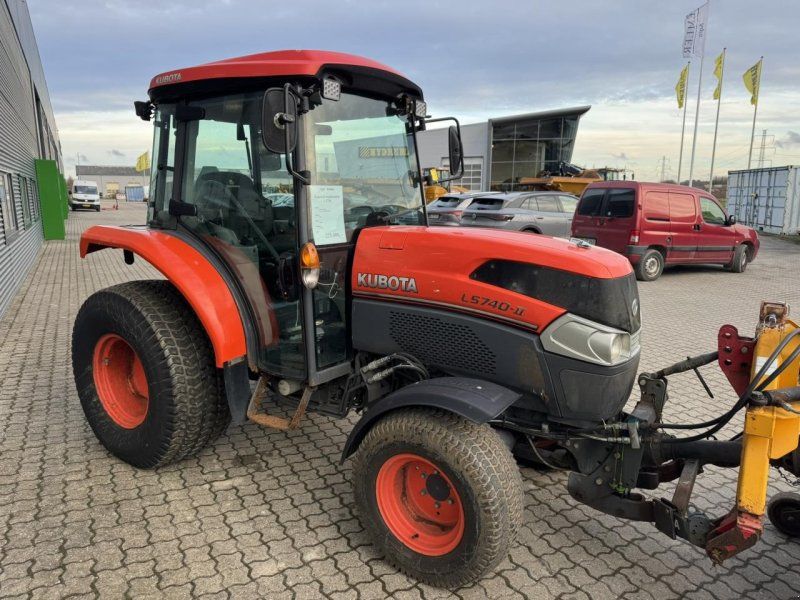Kubota 5740