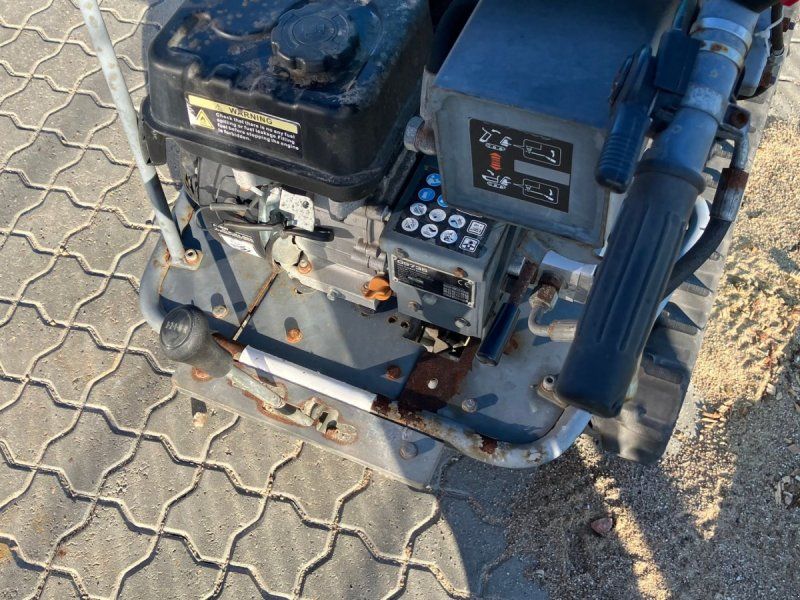 JCB Minier TIYA TIYA Mini er