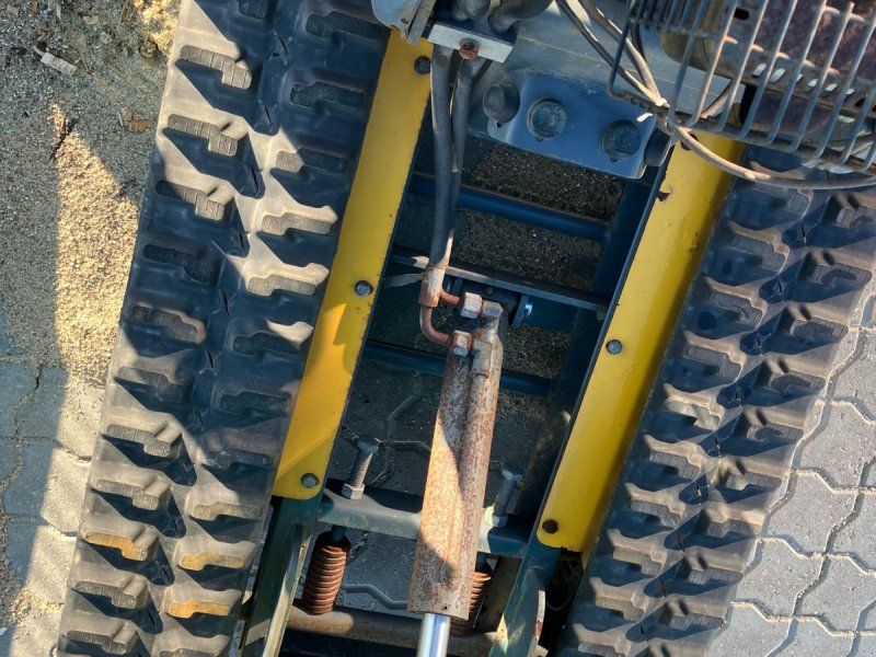 JCB Minier TIYA TIYA Mini er