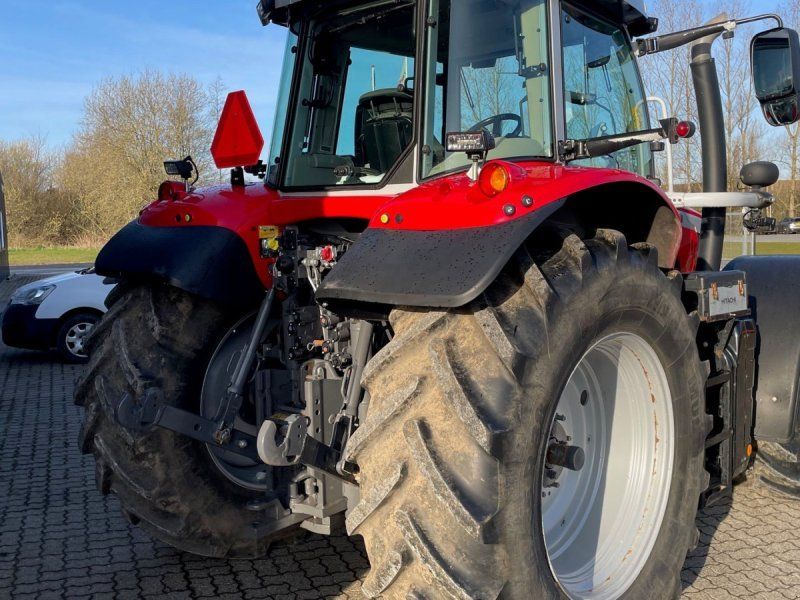 Massey Ferguson 7S.180 Dyna-6 Essential