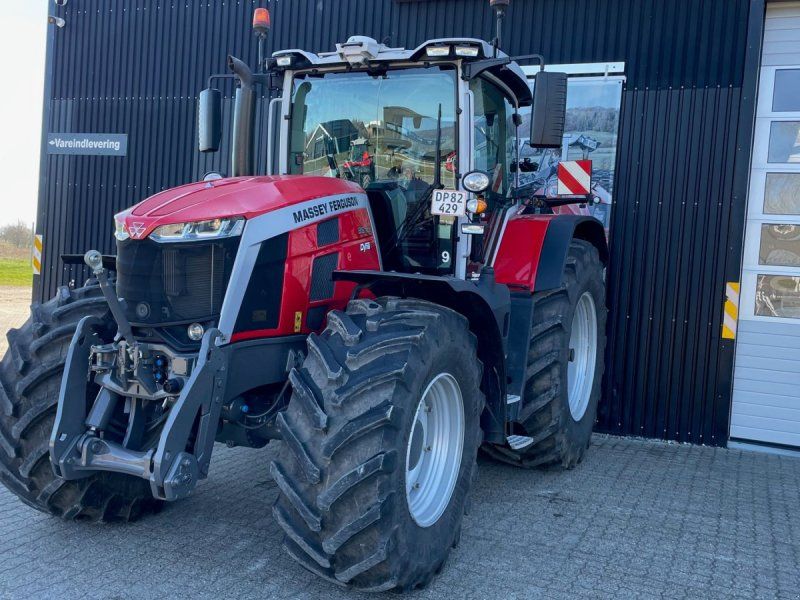 Massey Ferguson 8S.305 Dyna VT