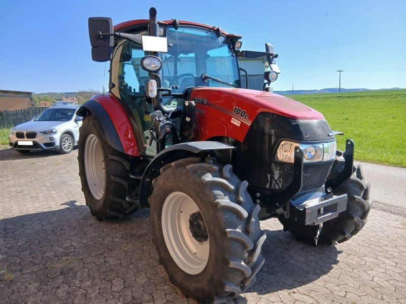 Case IH Farmall 100 C HILO + Frontlader Quicke Q 3 S