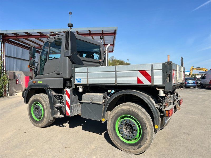 Mercedes-Benz Unimog U400
