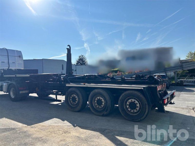 Walter Krause S01 mit Hakenlift