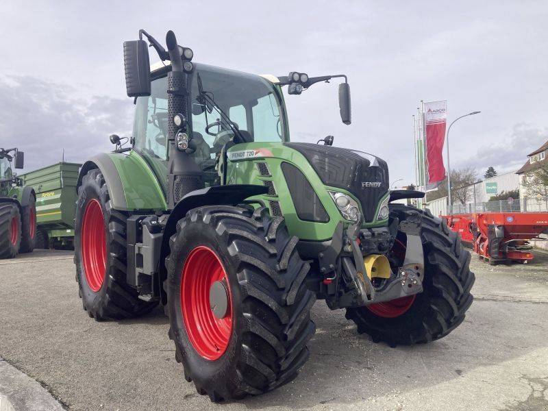 Fendt 720 VARIO SCR PROFI PLUS