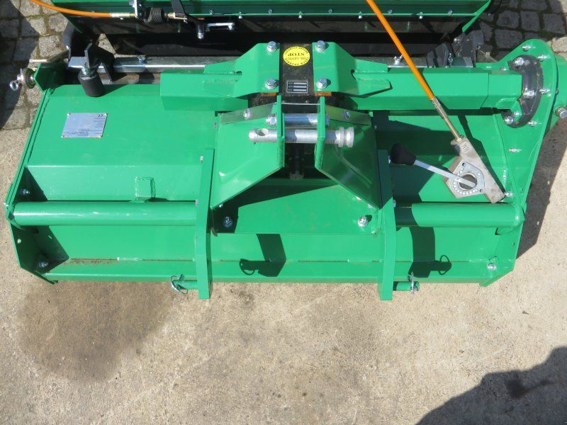 125 Umkehr mit Nachlaufgitterwalze und Gelenkwelle