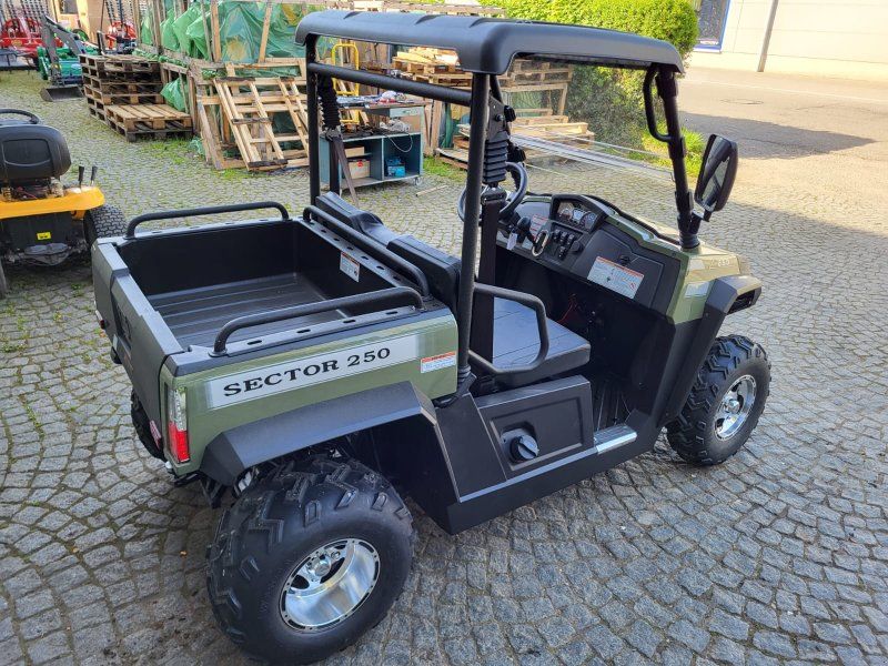 Hisun Sector 250 Avocado / grün + Seilwinde + StVZO Zulassungspapiere
