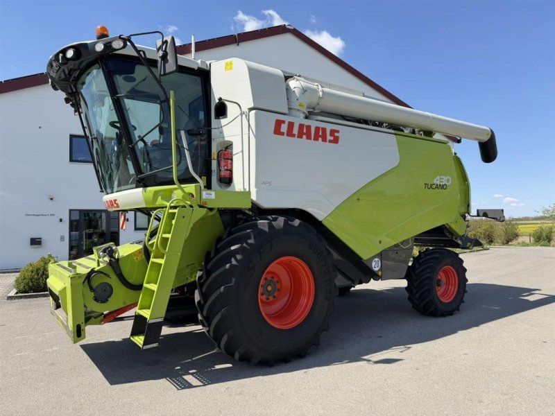 Claas Tucano 430 3D Obenentleerung V560 TOP