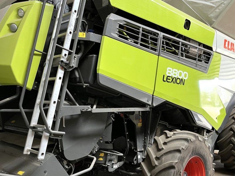 Claas Lion 8800 CONVIO 1230+ 8800 Udstyret til Frø høst.