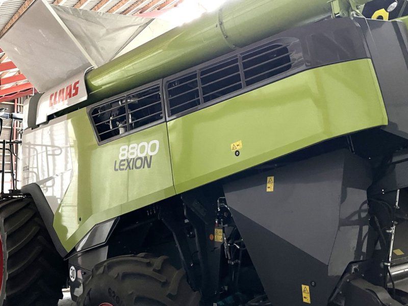 Claas Lion 8800 CONVIO 1230+ 8800 Udstyret til Frø høst.