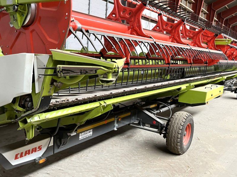 Claas Lion 8800 CONVIO 1230+ 8800 Udstyret til Frø høst.