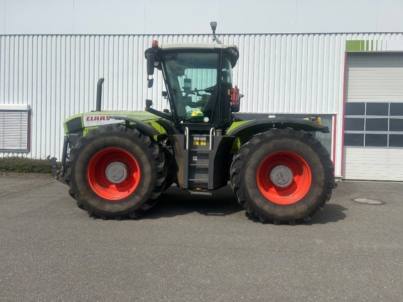 Claas Xerion 3300 trac
