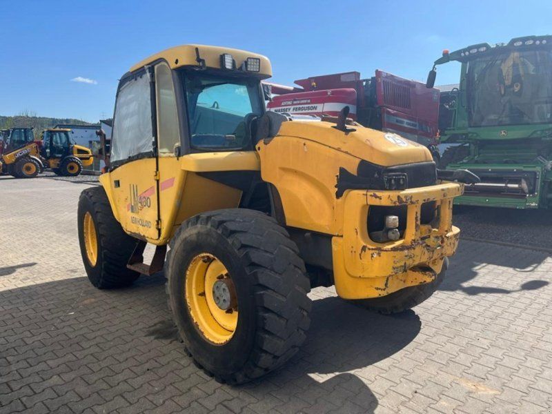 New Holland LM 430