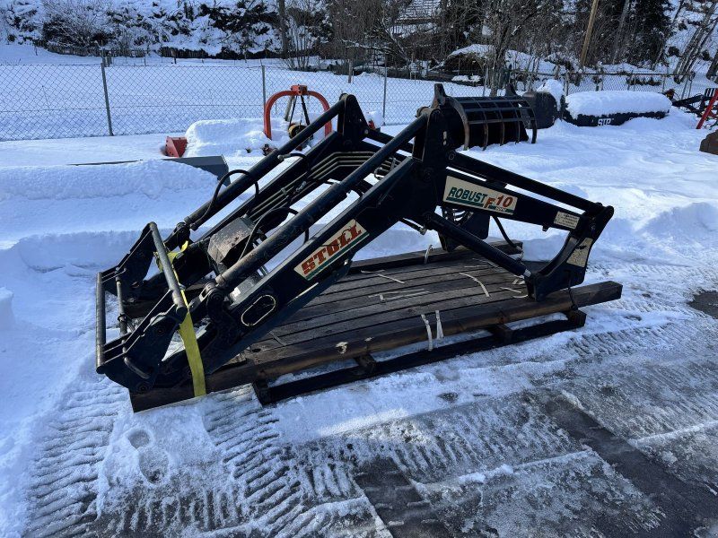 Stoll Robust F10 HDPM Frontlader mit Euroaufnahme