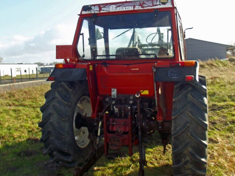 New Holland 65-88 Froontlader+38 KmH