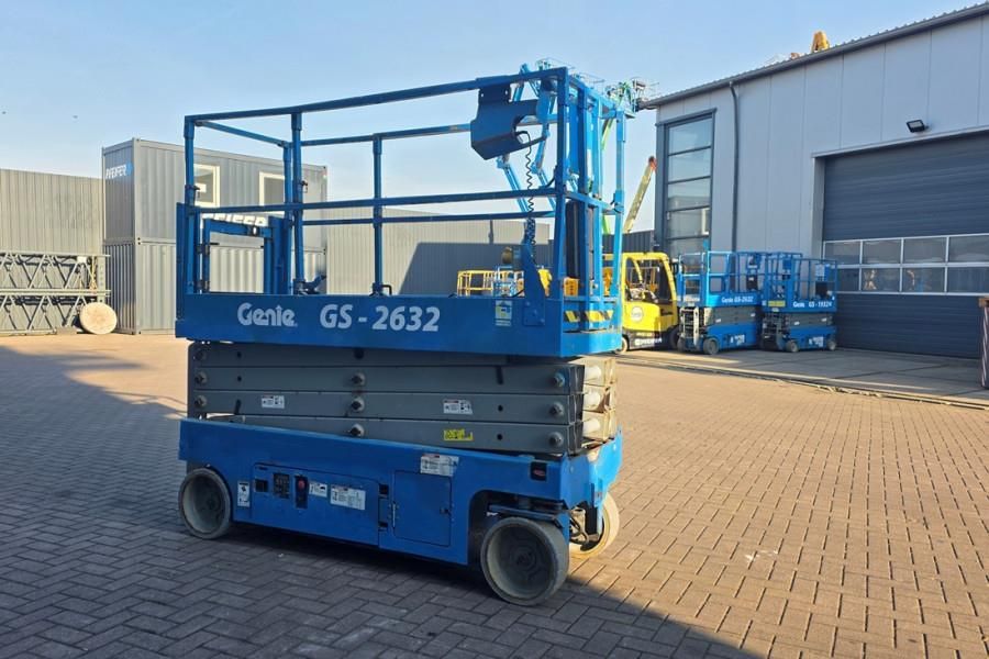 Genie GS2632 Electric, 10m Working Height, Non Marking T