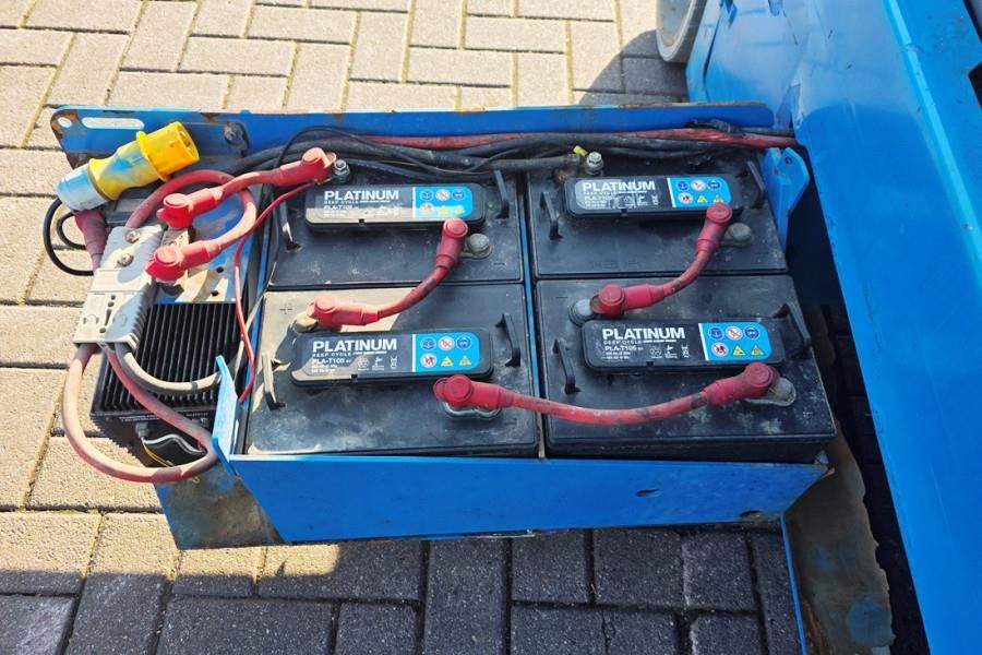 Genie GS2632 Electric, 10m Working Height, Non Marking T