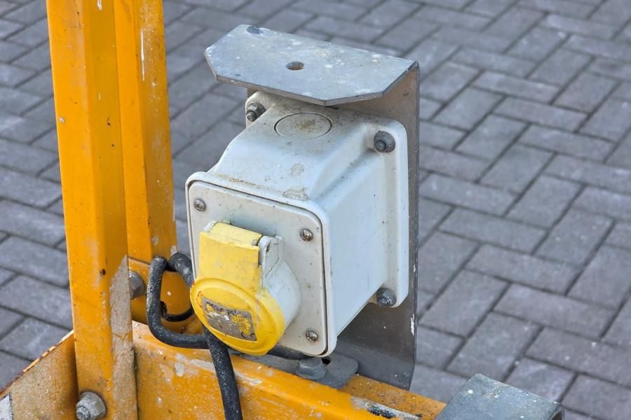 Haulotte Optimum 8 Electric, 7.77m Working Height, 230kg Ca