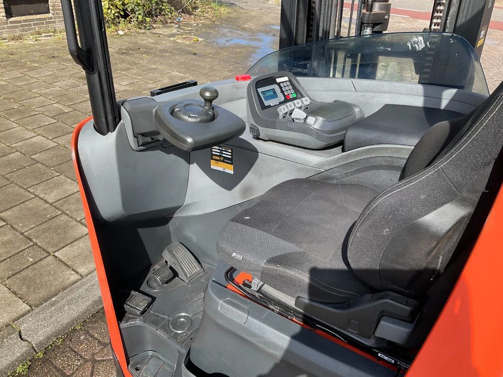 Toyota RRE140H 1400KG 7.50METER REACHTRUCK / HEFTRUCK