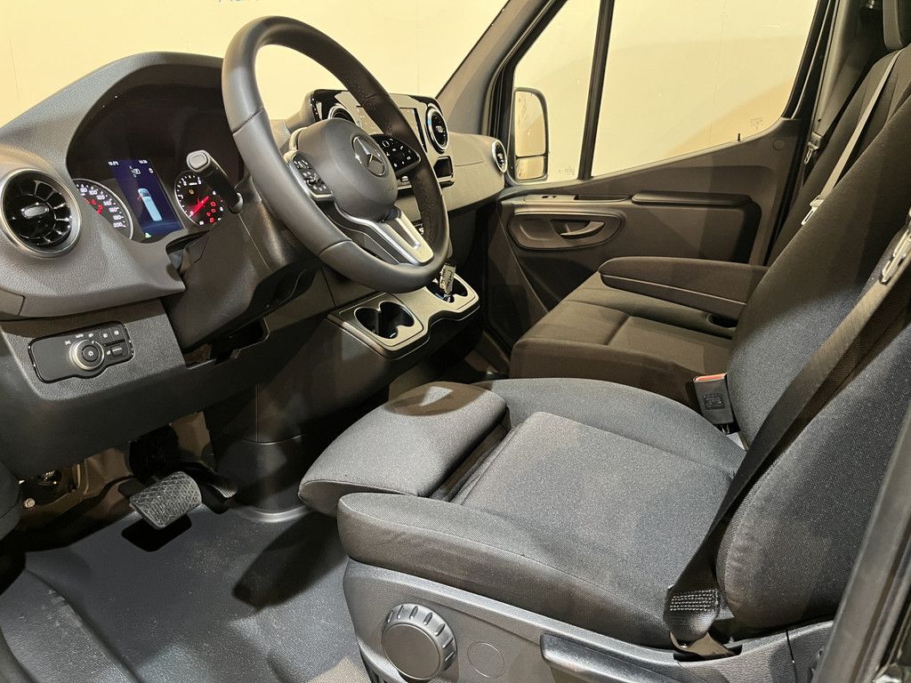 Mercedes-Benz Sprinter 319 CDI L3H2 RWD Automaat / 3.500 KG Trekgewicht / Euro 6 / LED / Airco / CarPlay / Cruise Control Adap. / Camera / Navigatie / 172 KM !!!