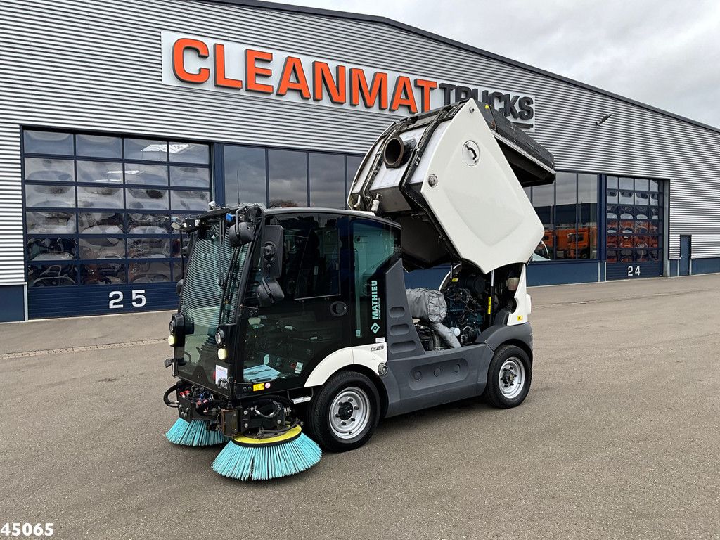 Mathieu MC 210 Azura Flex Euro 6 Just 8.800 km!