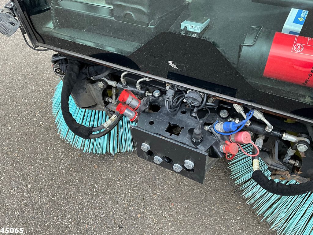 Mathieu MC 210 Azura Flex Euro 6 Just 8.800 km!