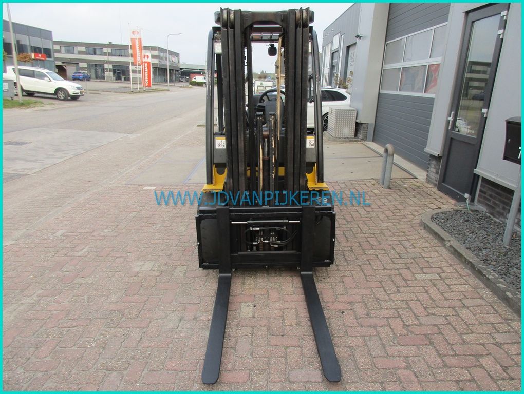 Yale GDP35VX 7005uur+triplex4.5+sideshift+4xhydraulic+diesel