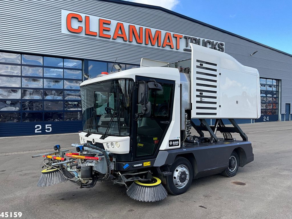 Ravo 540 CD Euro 6 with 3-rd brush