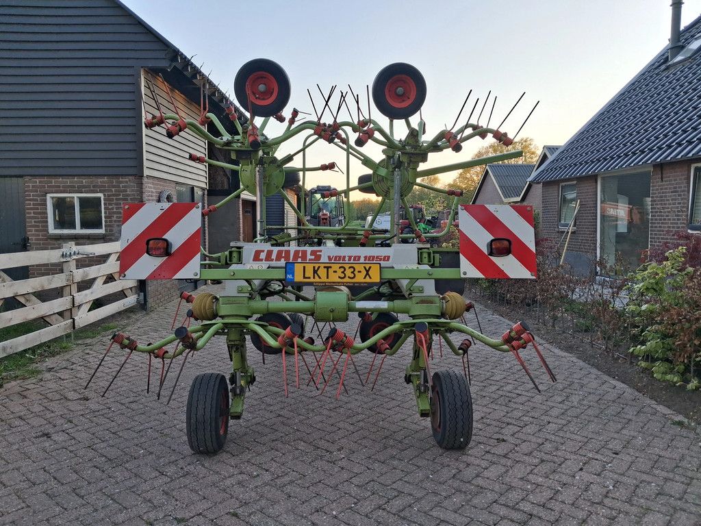 Claas Volto 1050