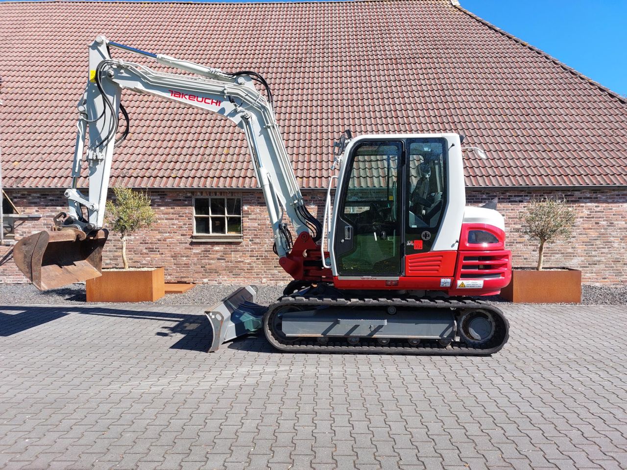 Takeuchi TB 290-2 stage v