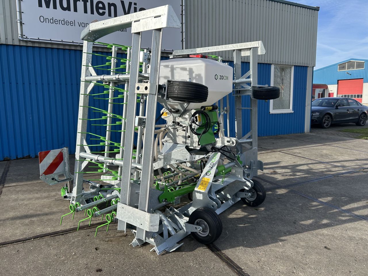 Zocon Greenkeeper 6 mtr. + zaaimachine