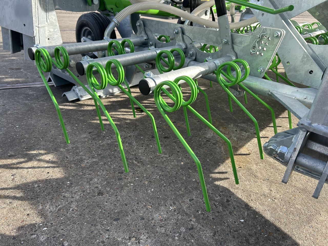 Zocon Greenkeeper 6 mtr. + zaaimachine