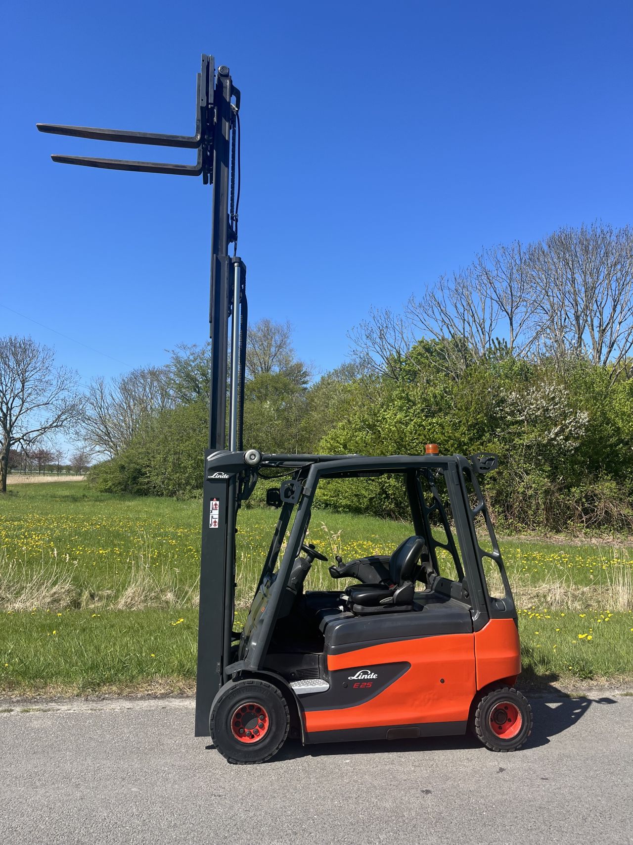 Linde E25L elektrische heftruck 2019 trilpo Sideshift