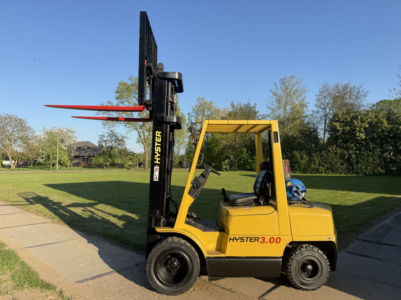 Hyster 3 tonner lpg heftruck triplex 6M freelift Sideshift