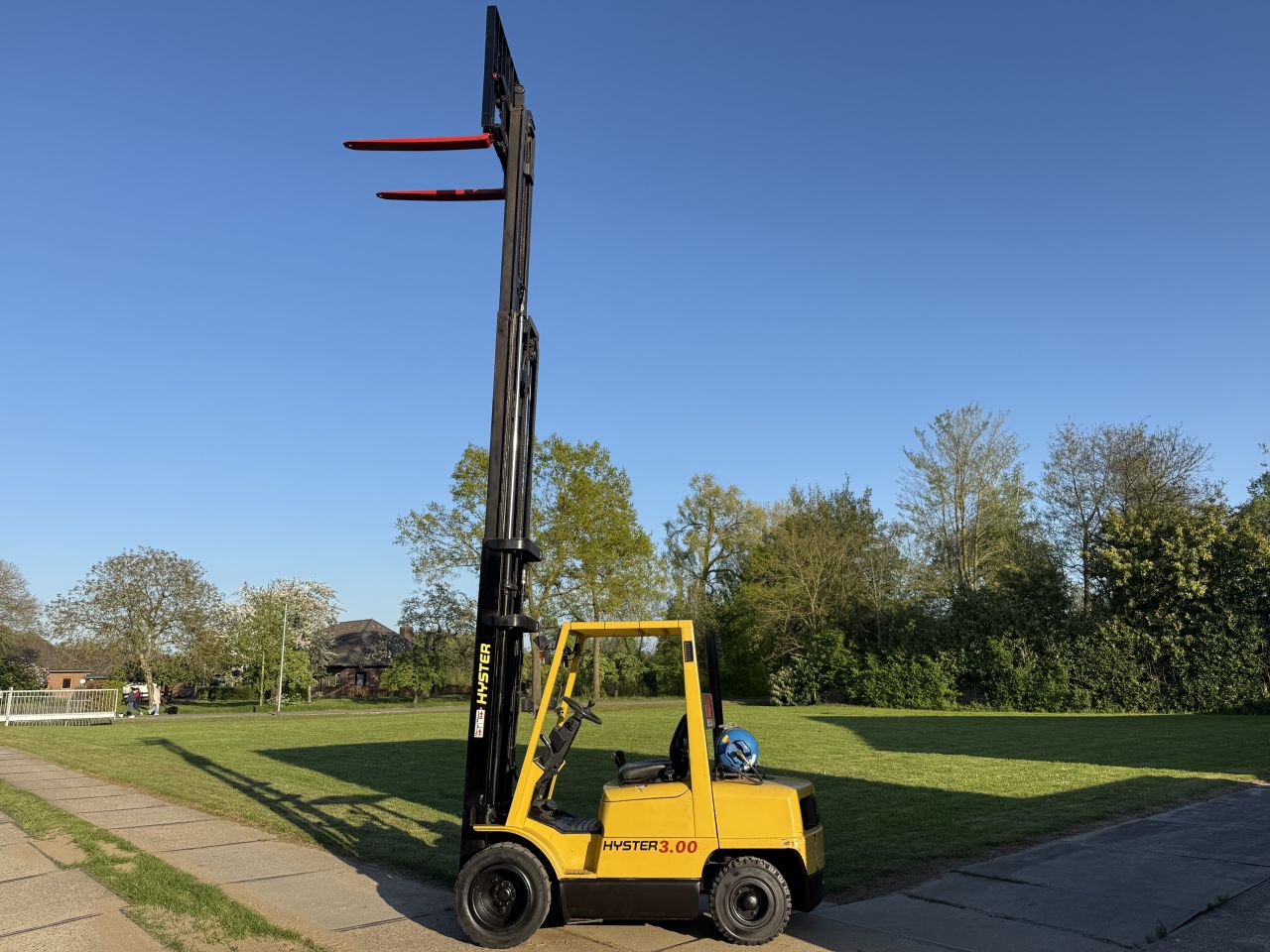 Hyster 3 tonner lpg heftruck triplex 6M freelift Sideshift