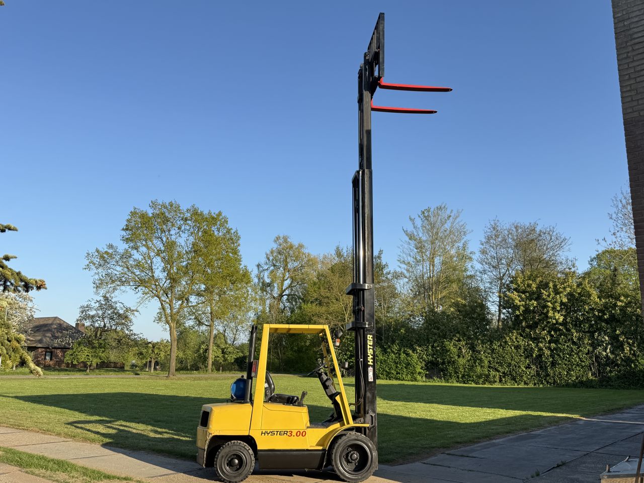Hyster 3 tonner lpg heftruck triplex 6M freelift Sideshift
