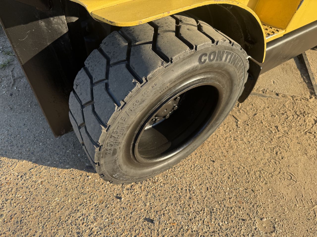 Hyster 3 tonner lpg heftruck triplex 6M freelift Sideshift