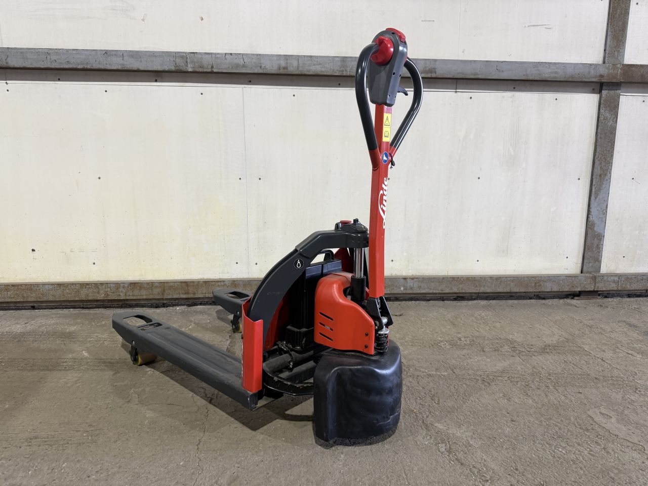 NIEUWE Linde elektrisch Palletwagen kort / breed