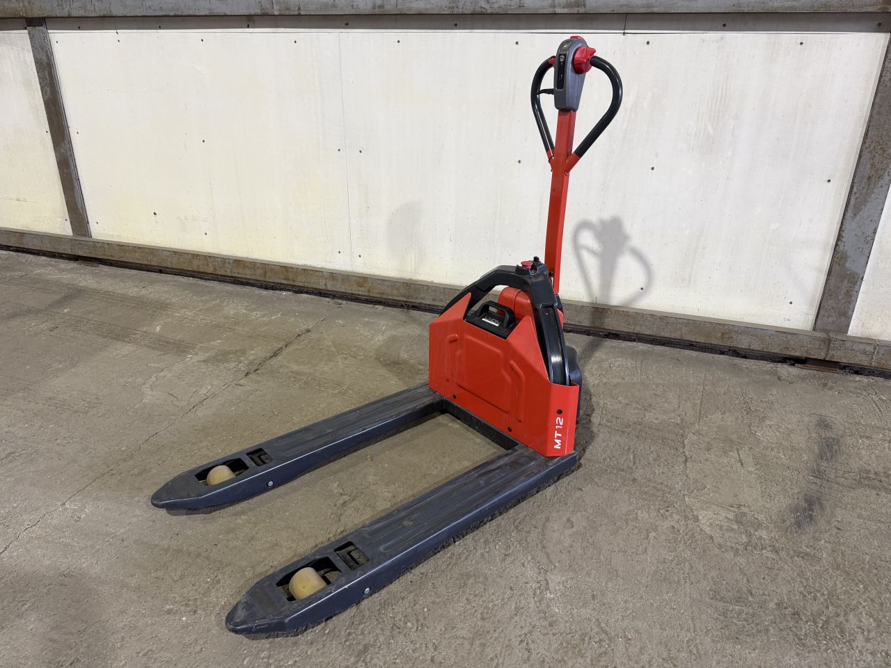 NIEUWE Linde elektrisch Palletwagen kort / breed