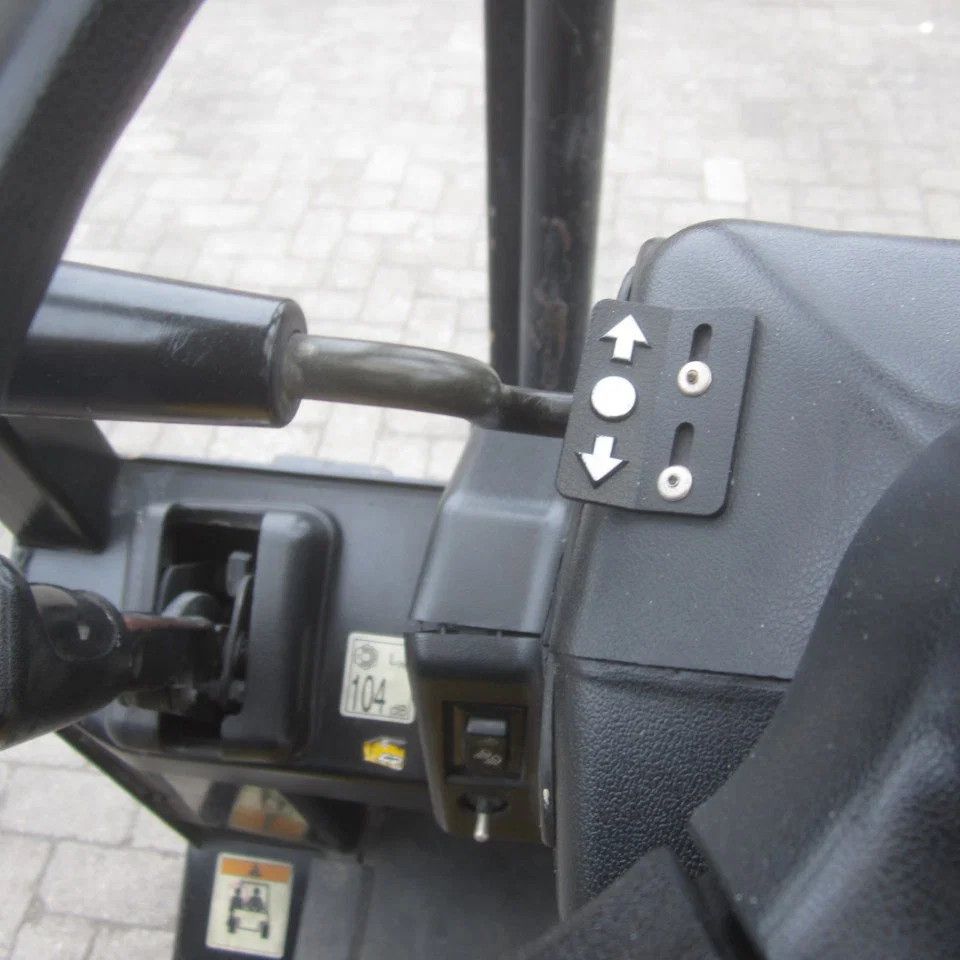 Yale Heftruck GLP16, LPG-gas, triplex, side shift, container mast.