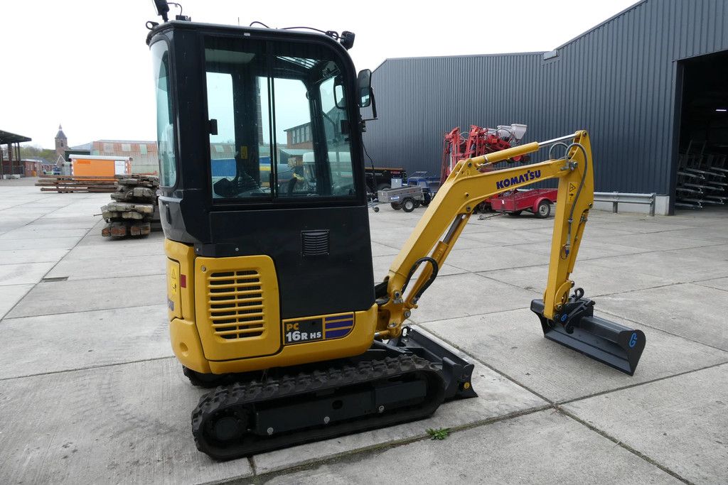 Komatsu PC16HS