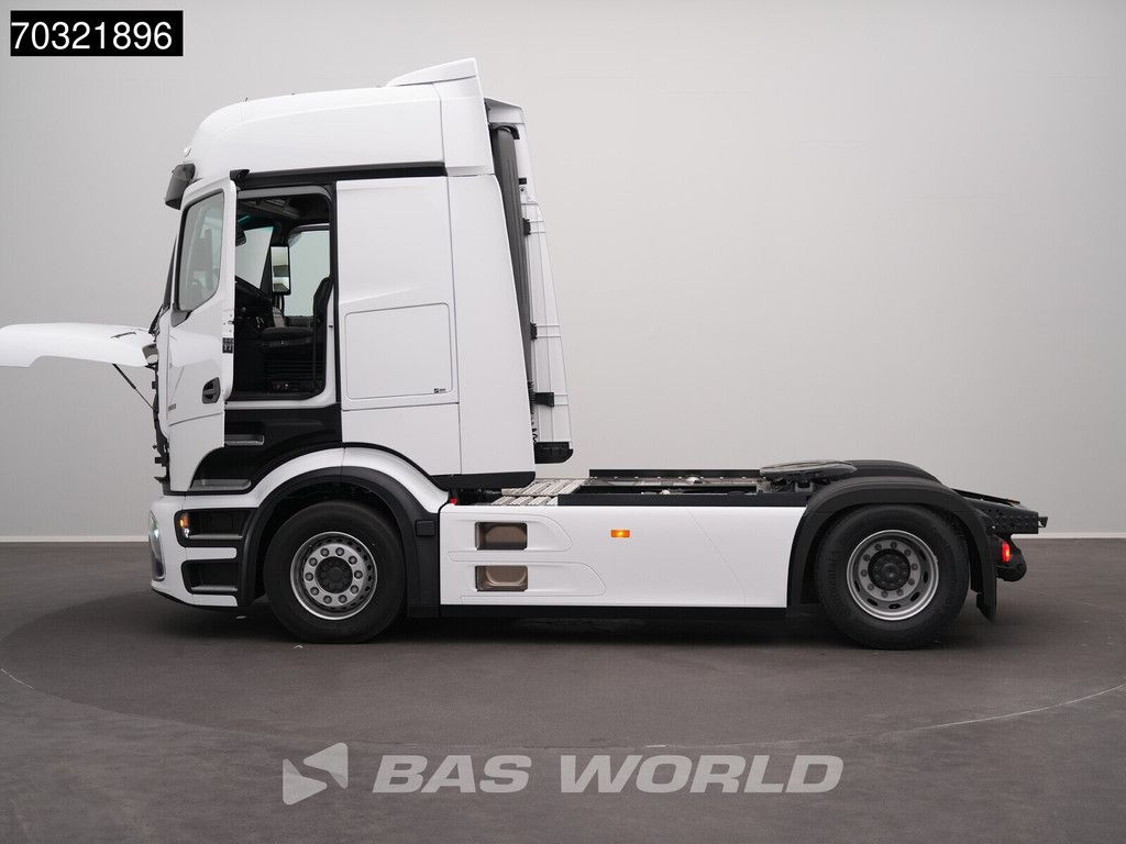 Mercedes Actros L 1853 4X2 NEW! ProCabin-Big 2x tanks Retarder Standclima Navi ACC