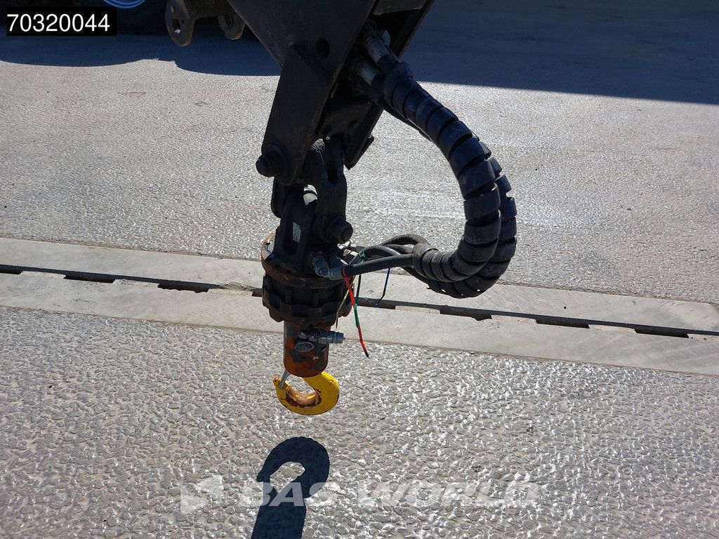 Volvo FH 460 8X4 NL-Truck ATLAS 206,3E-A4 Crane Kran + 30tons Hyva containersystem VEB+ Euro 6