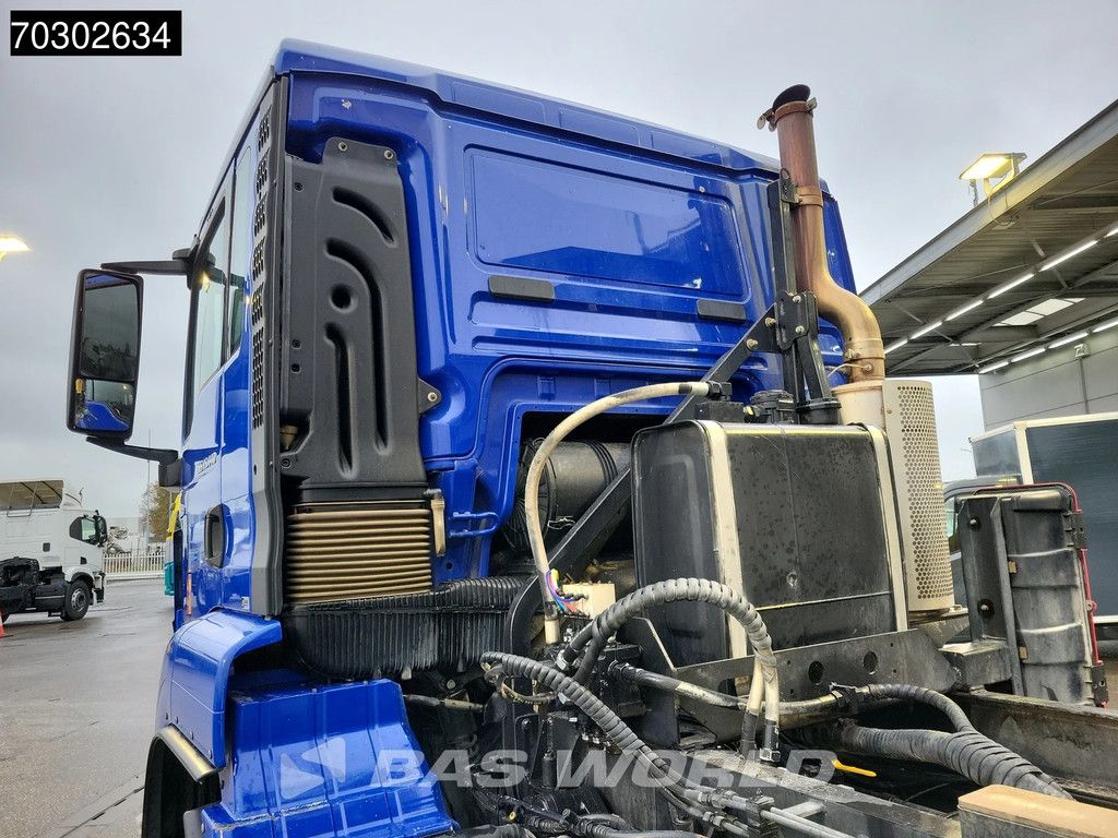 MAN TGS 35.440 8X4 14m3 tipper Steelsuspension Big-Axle Retarder Automatic Euro 6