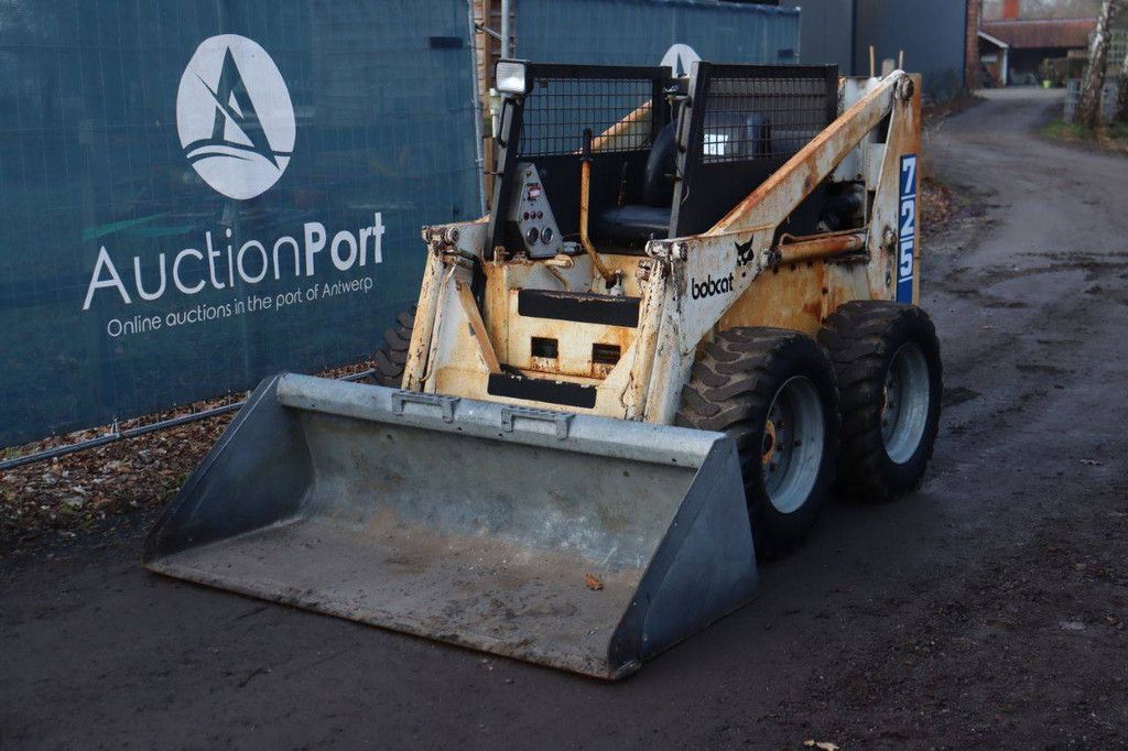 Skid steer loader Clark Bobcat 725 Diesel
