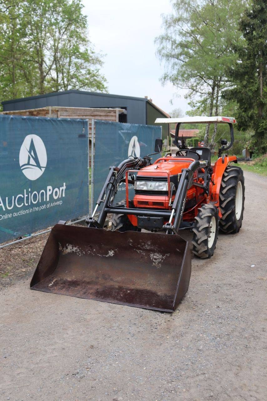 Mini tractor Kubota GL321 Diesel 33HP