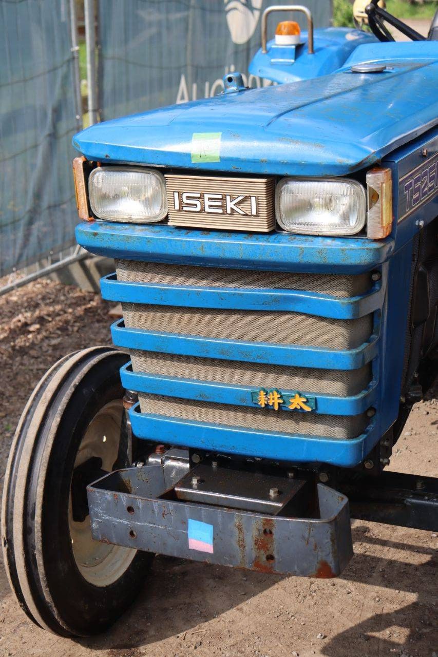 Mini tractor Iseki TS2510 Diesel 25HP