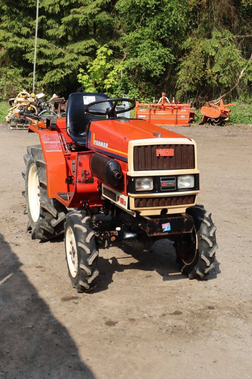 Kleintraktor Yanmar F15D Diesel 19 PS