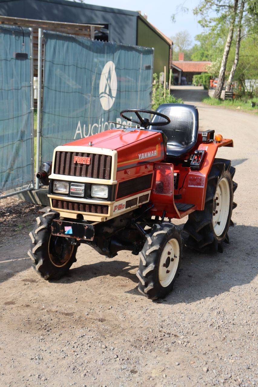 Kleintraktor Yanmar F15D Diesel 19 PS